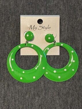 My Style Green Polka Dot Round Hoop Earrings